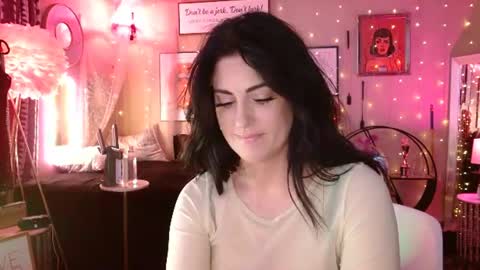 Milf Lacey online show from 07-15-26, 09:42