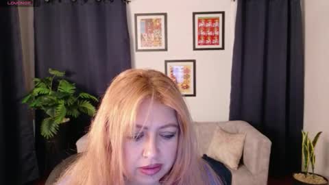  Arlet  online show from 12-22-25, 01:19