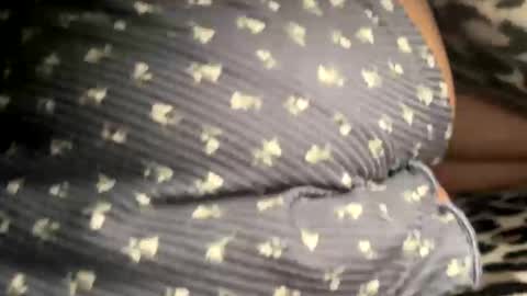 Snapshot of milfcandyxxx chatting on 02-19-25, 09:06 Milfcandyxxx online show from 02-19-25, 09:06