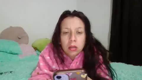 Snapshot of milfevha chatting on 01-29-25, 02:19 milfevha online show from 01-29-25, 02:19