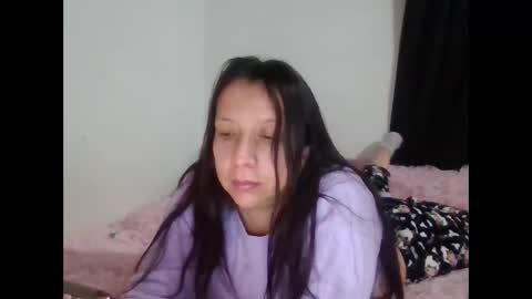 Snapshot of milfevha chatting on 03-08-25, 11:28 milfevha online show from 03-08-25, 11:28