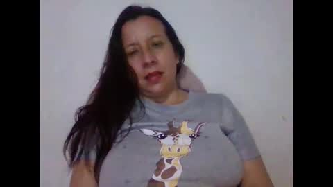 Snapshot of milfevha chatting on 03-11-25, 11:59 milfevha online show from 03-11-25, 11:59