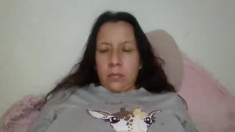 Snapshot of milfevha chatting on 03-12-25, 03:02 milfevha online show from 03-12-25, 03:02