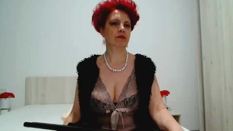Snapshot of milffsupreme chatting on 03-01-25, 03:49 Milfsupreme online show from 03-01-25, 03:49