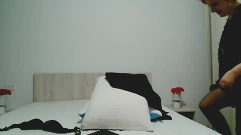 Snapshot of milffsupreme chatting on 03-05-25, 03:51 Milfsupreme online show from 03-05-25, 03:51