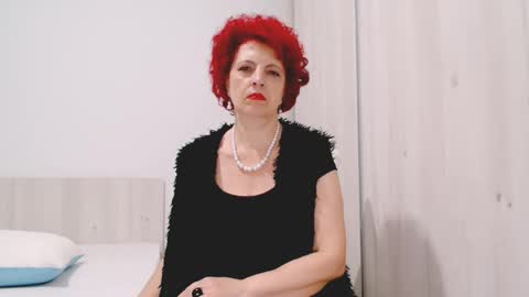 Snapshot of milffsupreme chatting on 11-27-25, 12:07 Milfsupreme online show from 11-27-25, 12:07