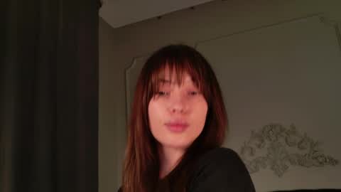 Mili Jay online show from 05-22-26, 06:13