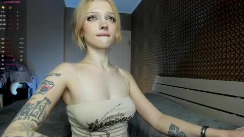 Mila 3 aka Deepthroat World Champion online show from 04-18-26, 03:10