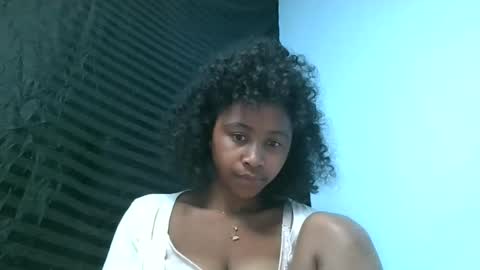 Snapshot of milinasy chatting on 06-05-26, 07:19 milinasy online show from 06-05-26, 07:19