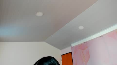Snapshot of milk_candy16 chatting on 09-25-25, 12:20 S O F I A online show from 09-25-25, 12:20