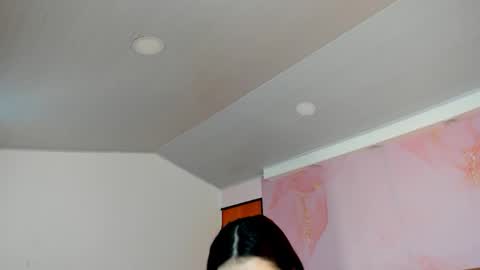 Snapshot of milk_candy16 chatting on 09-27-25, 12:21 S O F I A online show from 09-27-25, 12:21