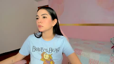 Snapshot of milk_candy16 chatting on 10-07-25, 12:24 S O F I A online show from 10-07-25, 12:24