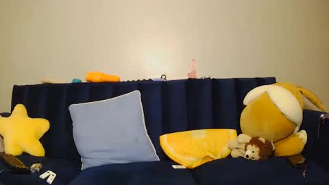 Snapshot of milkandhoneybby chatting on 10-09-25, 02:09 Honey online show from 10-09-25, 02:09