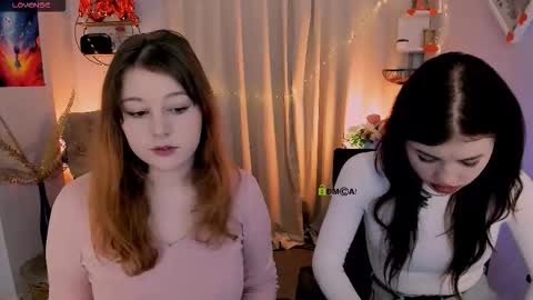 Snapshot of milki_wey chatting on 02-20-26, 08:20 Mila online show from 02-20-26, 08:20