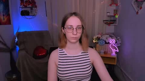 Snapshot of milki_wey chatting on 02-21-26, 10:16 Mila online show from 02-21-26, 10:16