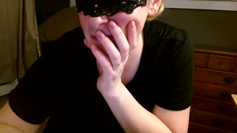 milking_daddi online show from 03-04-25, 01:01