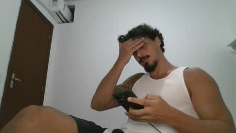 milkoffee online show from 02-02-26, 01:04