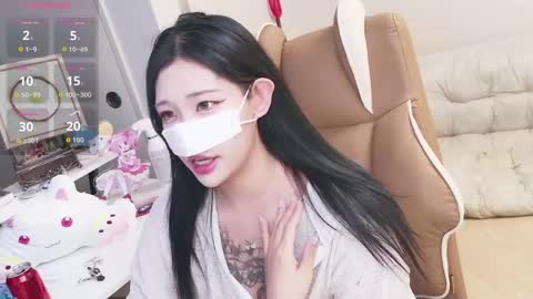 Snapshot of milksola chatting on 05-15-26, 11:06 milksola online show from 05-15-26, 11:06