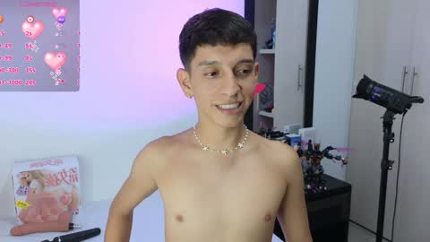 Snapshot of milky__boy_ chatting on 12-13-24, 03:16 H A R O L D online show from 12-13-24, 03:16