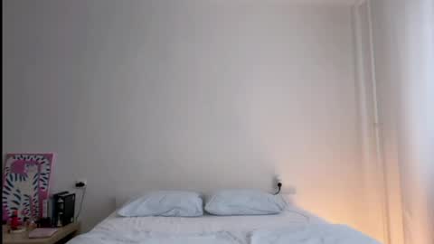 milky__way_ online show from 04-25-26, 01:41