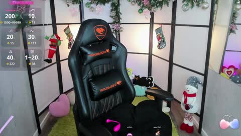 milky cute online show from 12-20-24, 01:03