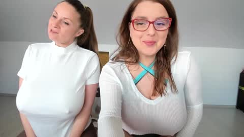 Livia online show from 03-08-26, 07:12