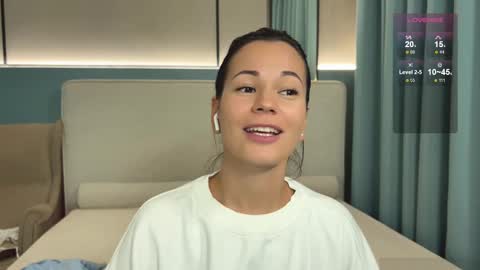 Mila online show from 02-14-25, 10:47