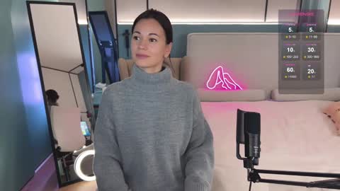 Mila online show from 02-22-25, 09:37