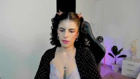 Milagros online show from 12-08-24, 07:47