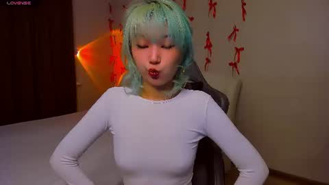 Milla or just Mi online show from 07-22-26, 01:14