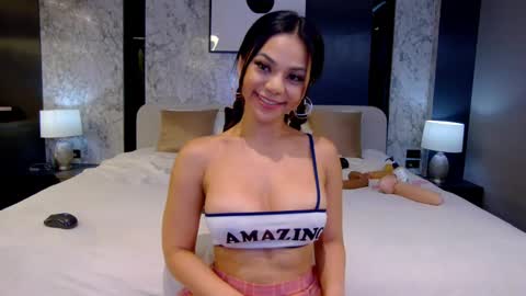 Snapshot of millabelle chatting on 03-01-25, 04:58 MillaBelle online show from 03-01-25, 04:58