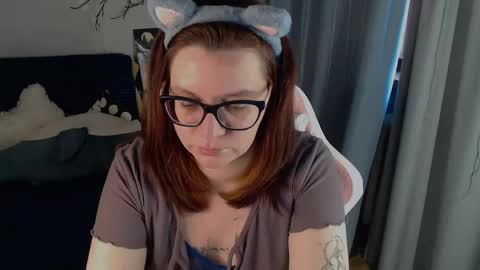 Snapshot of millapoolys chatting on 05-27-26, 02:58 Milla online show from 05-27-26, 02:58