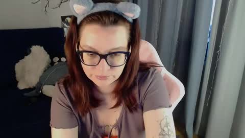 Snapshot of millapoolys chatting on 06-06-26, 02:33 Milla online show from 06-06-26, 02:33