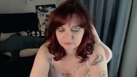 Snapshot of millapoolys chatting on 06-07-26, 10:57 Milla online show from 06-07-26, 10:57