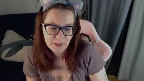 Milla online show from 07-10-26, 01:36