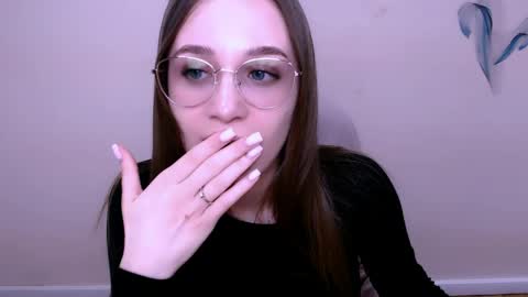 Milla online show from 04-23-26, 10:58