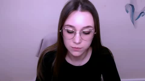Milla online show from 04-23-26, 12:29