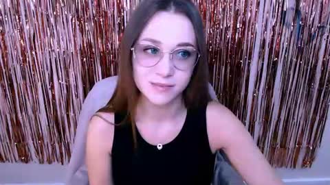 Snapshot of millasamsd chatting on 07-11-26, 12:08 Milla online show from 07-11-26, 12:08