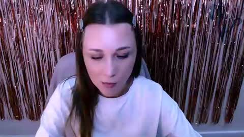 Snapshot of millasamsd chatting on 07-21-26, 10:17 Milla online show from 07-21-26, 10:17
