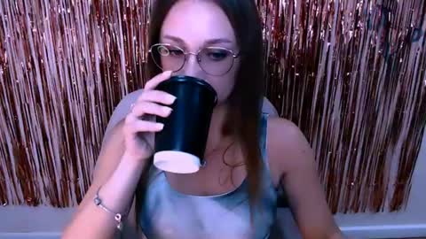 Snapshot of millasamsd chatting on 07-28-26, 12:48 Milla online show from 07-28-26, 12:48