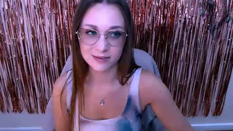 Snapshot of millasamsd chatting on 07-29-26, 10:57 Milla online show from 07-29-26, 10:57