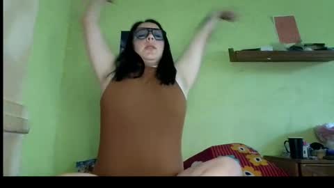 MillaSourretY online show from 06-09-26, 07:42