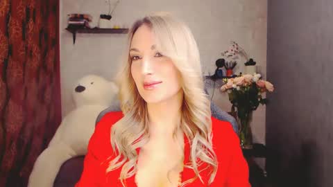 Snapshot of millaxqueen chatting on 02-27-25, 03:26 MillaXQueen online show from 02-27-25, 03:26