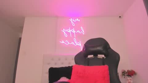 miller_silvana online show from 11-30-25, 01:15