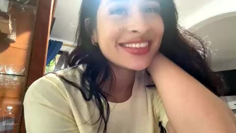 Aleja online show from 11-22-25, 10:09