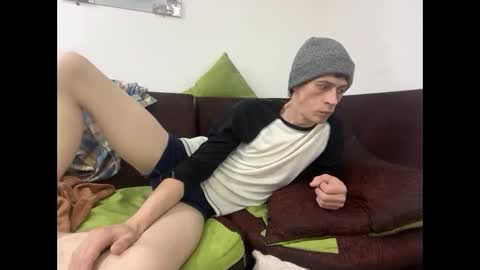 SlimnHungOH online show from 10-20-25, 10:10