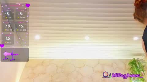 Snapshot of milleyjones_ chatting on 06-05-26, 11:49 milleyjones_ online show from 06-05-26, 11:49