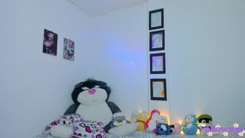        online show from 04-24-26, 05:59