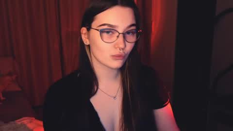 Millie online show from 04-12-26, 08:14