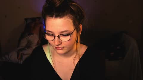 Snapshot of milliedoll chatting on 05-30-26, 03:42 Millie online show from 05-30-26, 03:42